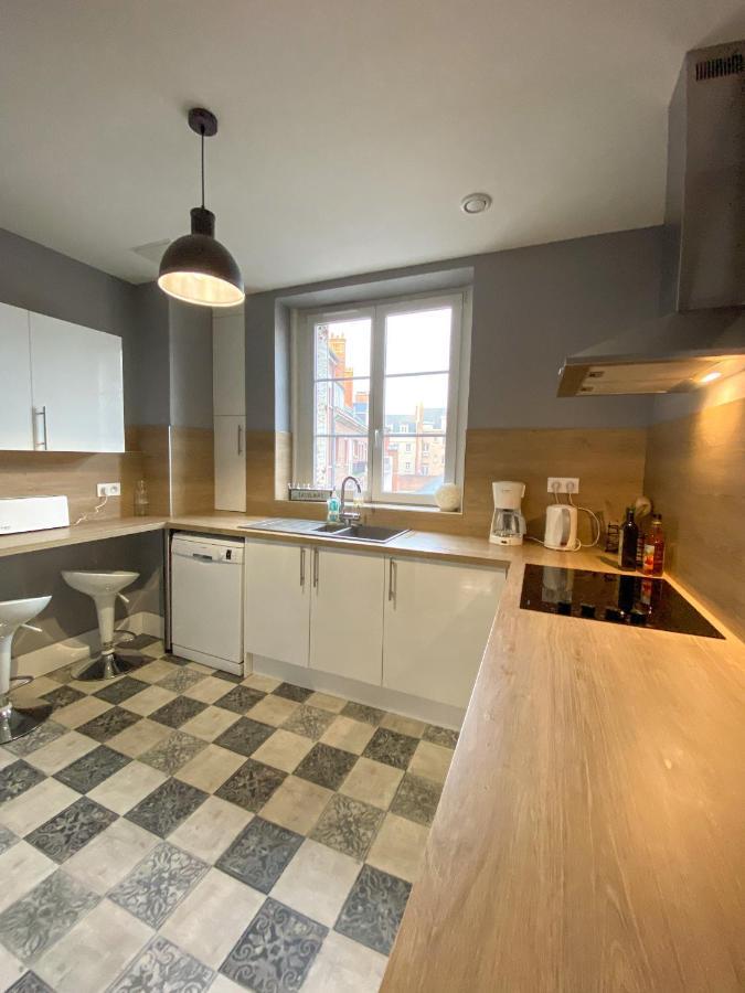 Appartement chic, 3 chambres, hyper centre-ville, parking payant Amiens Extérieur photo